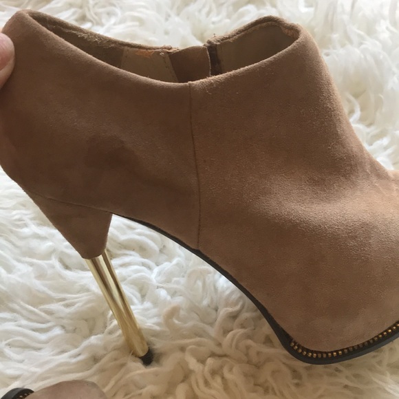 Zara Ankle Boots - Picture 10 of 10